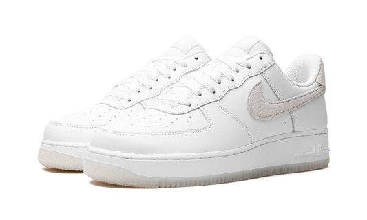 Air Force 1 '07 LV8 "Summit White" FN5832 100