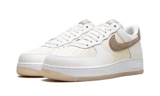 Air Force 1 "Coconut Milk" FN5832 101