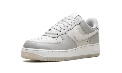 Air Force 1 '07 "Light Bone" FN5832 001
